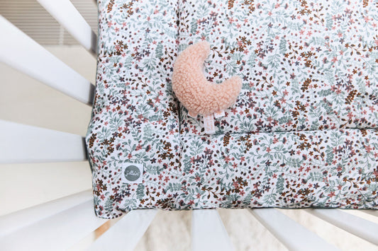 Rattle Moon - Pale Pink