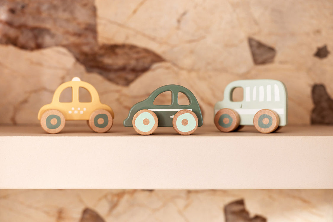 Houten Auto Op Wielen - 3 Stuks