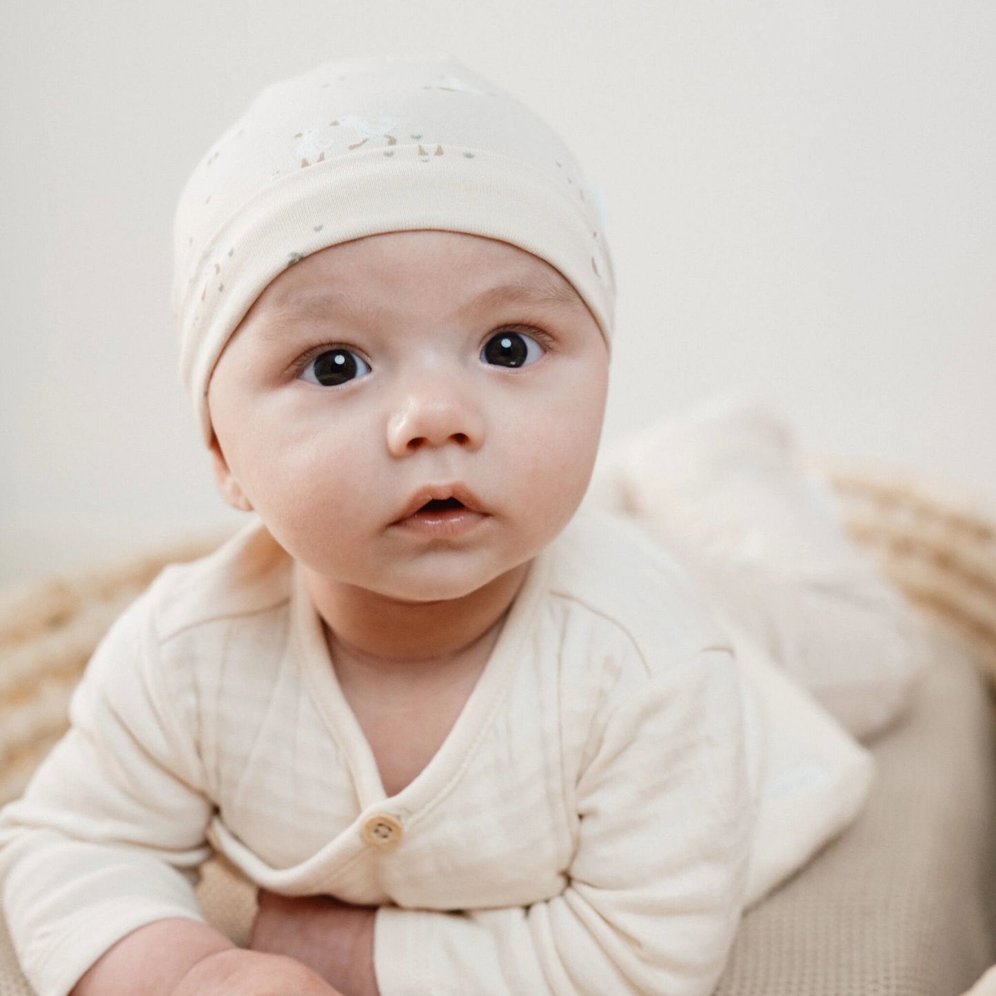 Mutsje - Beige - Newborn Naturals - Little Goose