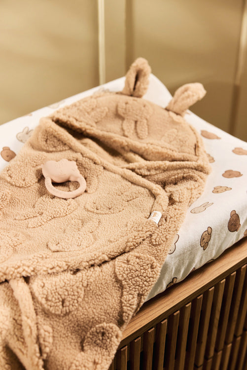Wikkeldeken Miffy Jacquard Teddy - Biscuit